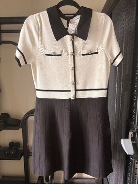 Suzy Shier Colour Block Mini Sweater Dress – NWT